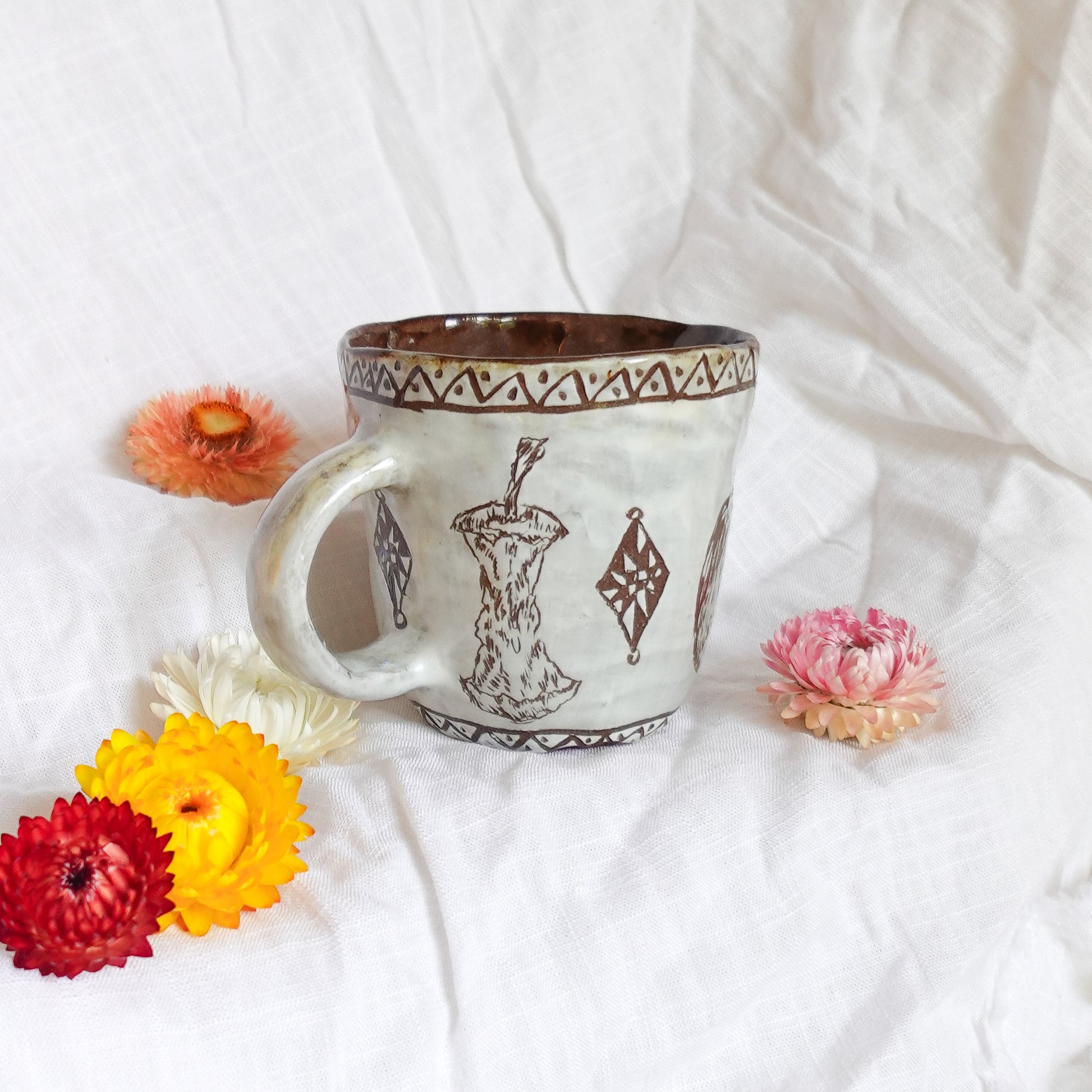 carved white apple mug