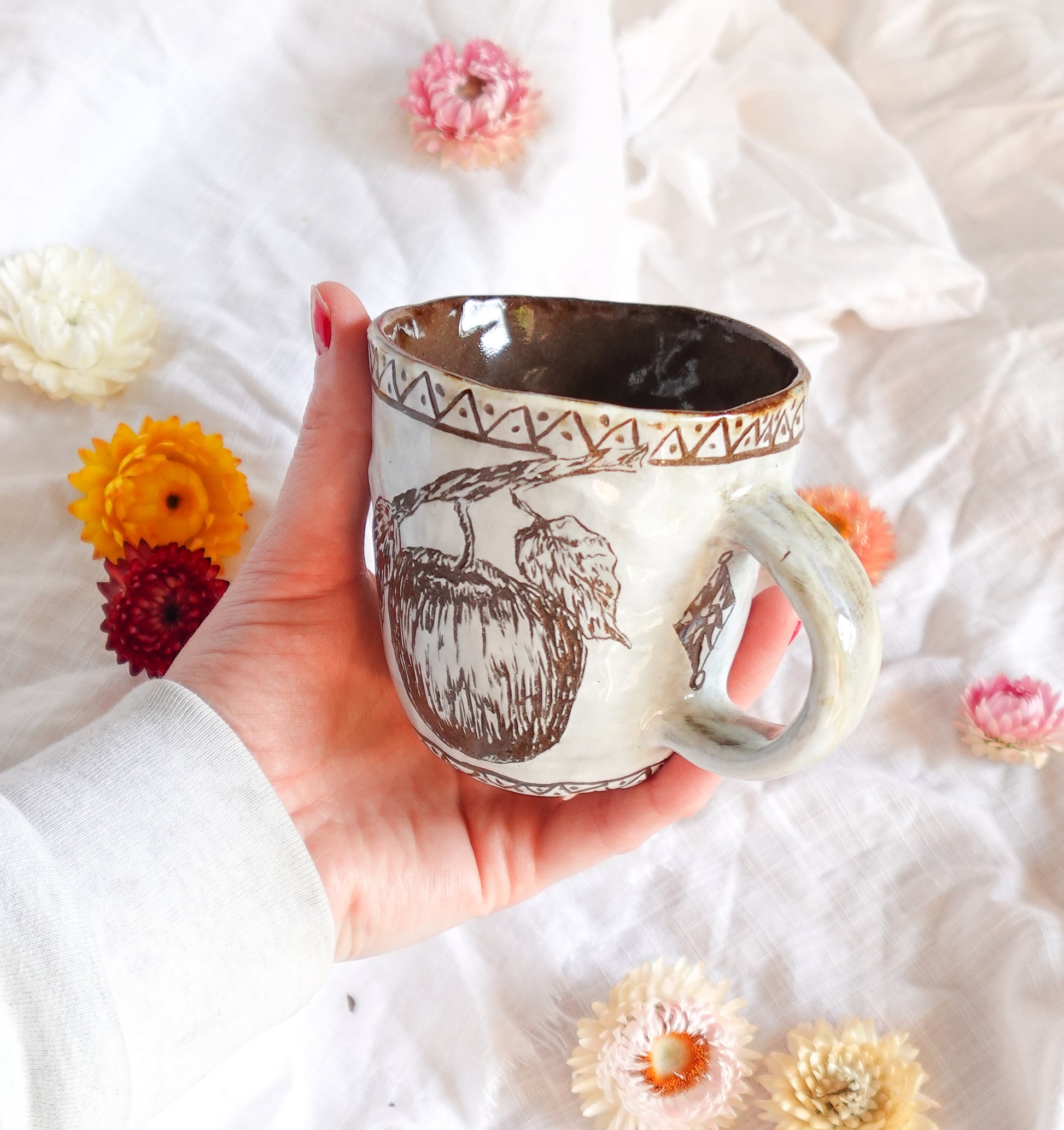 carved white apple mug