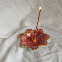 cinnamon and pears. incense holder