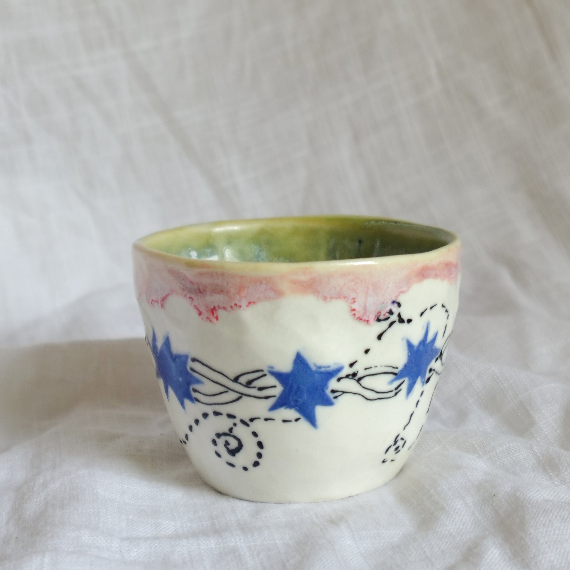 dream rabbit. cup