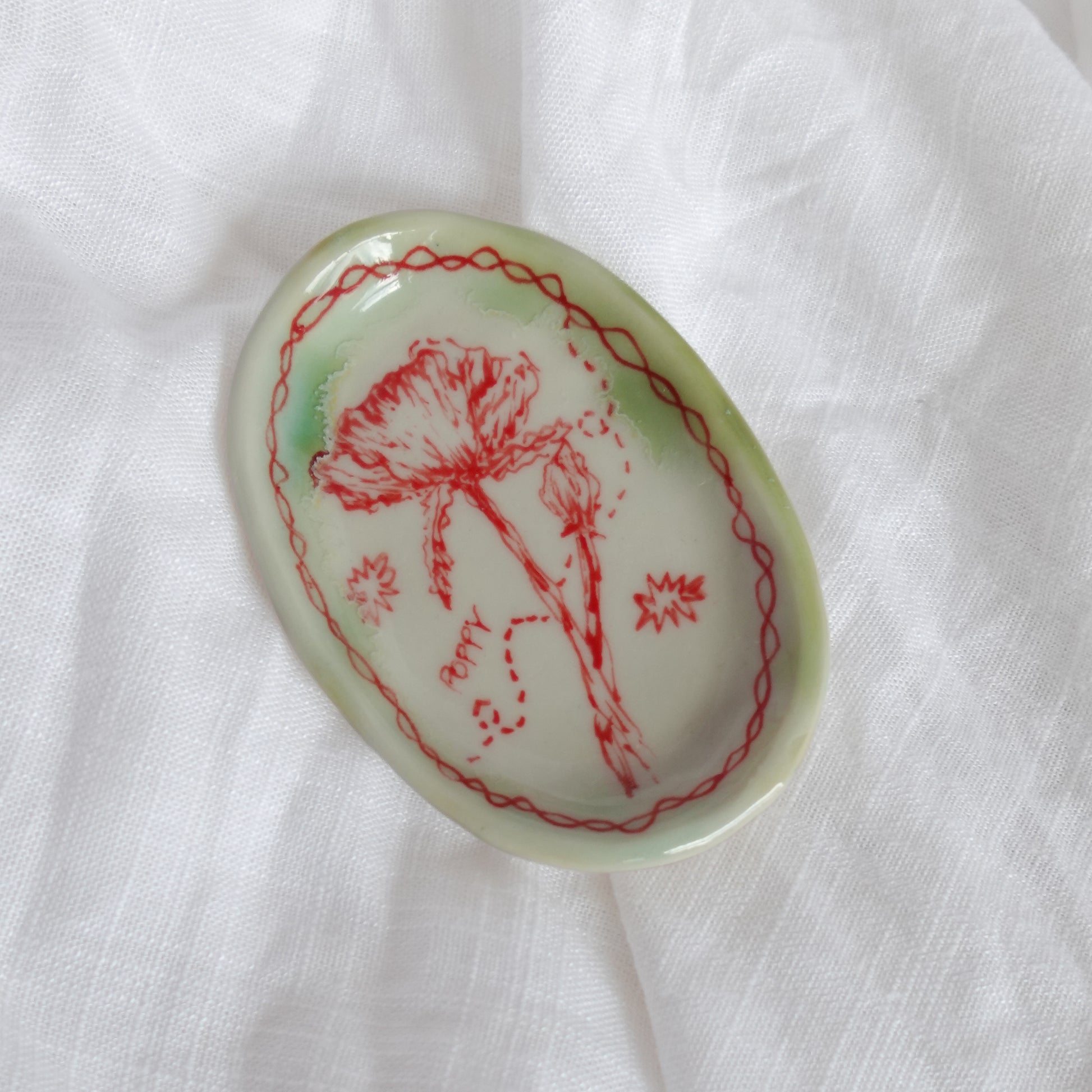 poppy. trinket dish